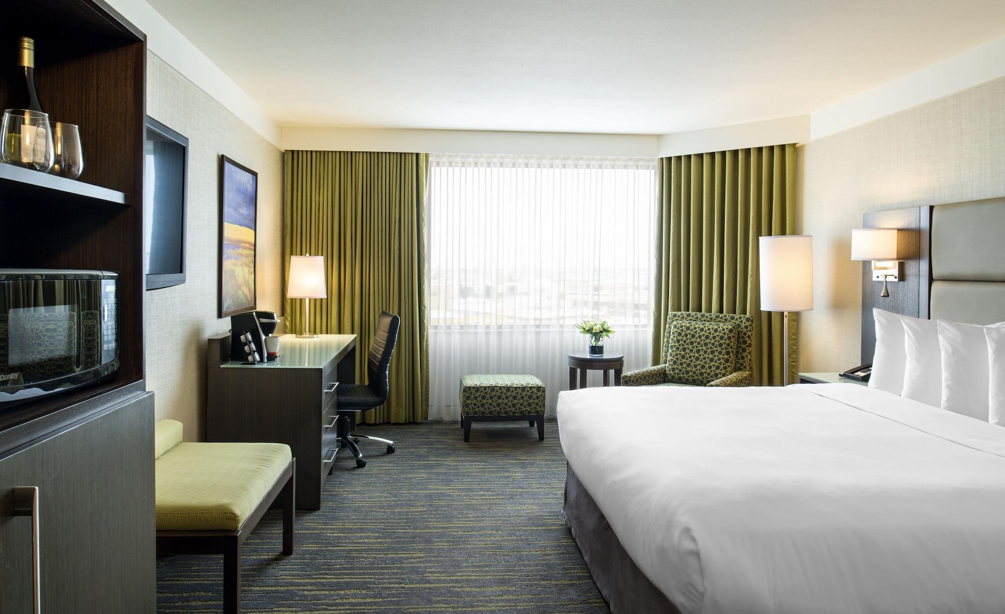 Saskatoon Inn & Conference Centre Ngoại thất bức ảnh